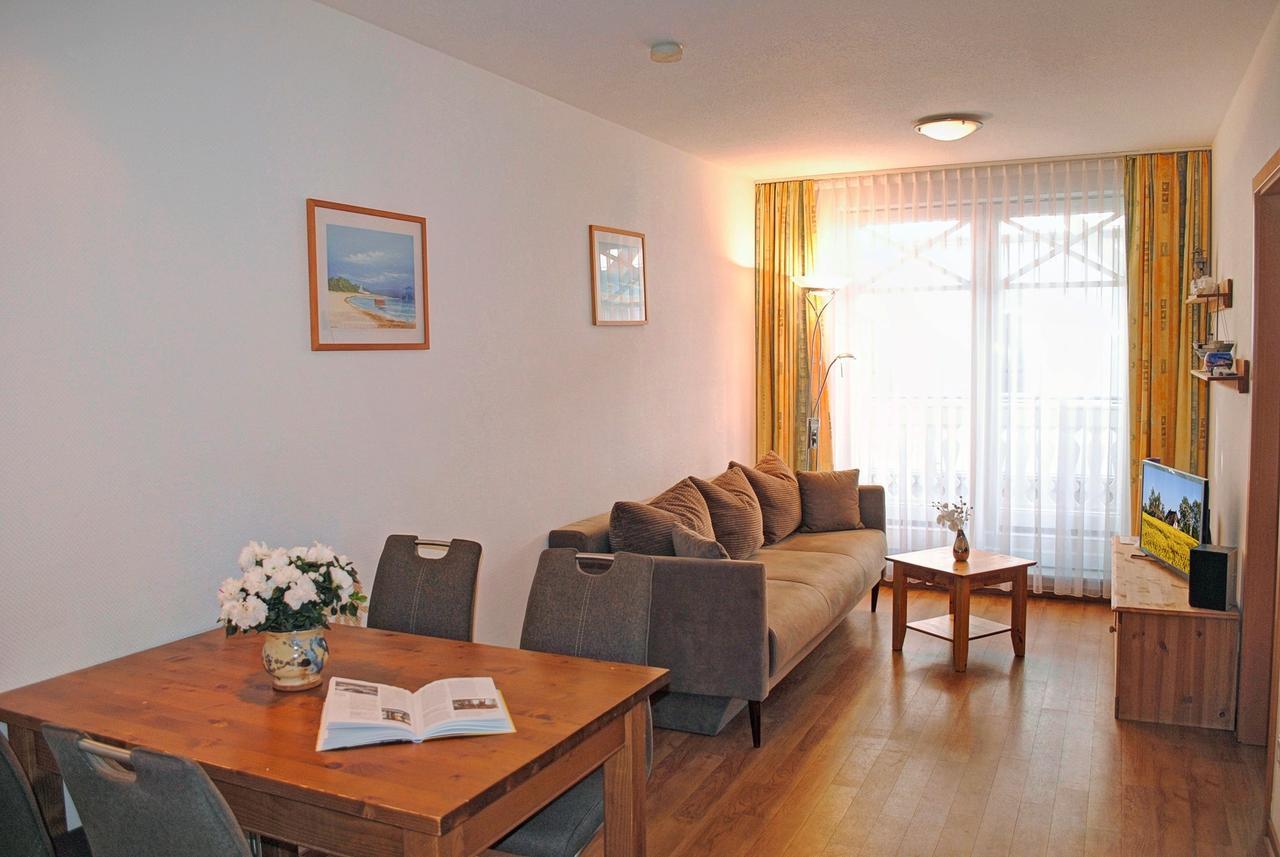 Haus Strandburg - Hinter Duene Und Meer บินซ์ ภายนอก รูปภาพ